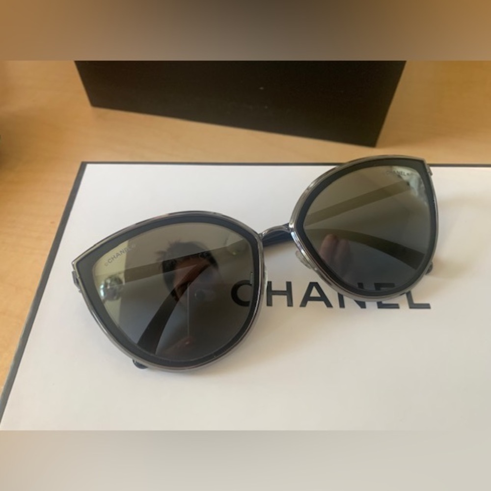 Chanel sunglasses
